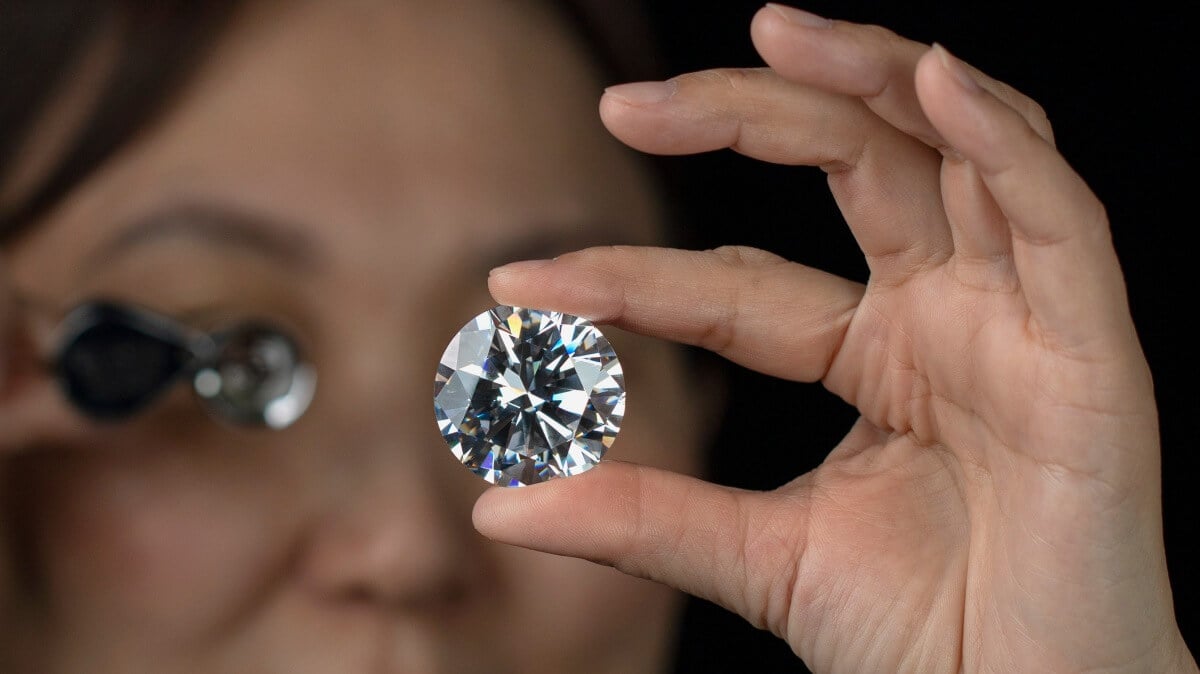 The 4Cs Of Diamond Quality Need A Fifth C – Confidence!