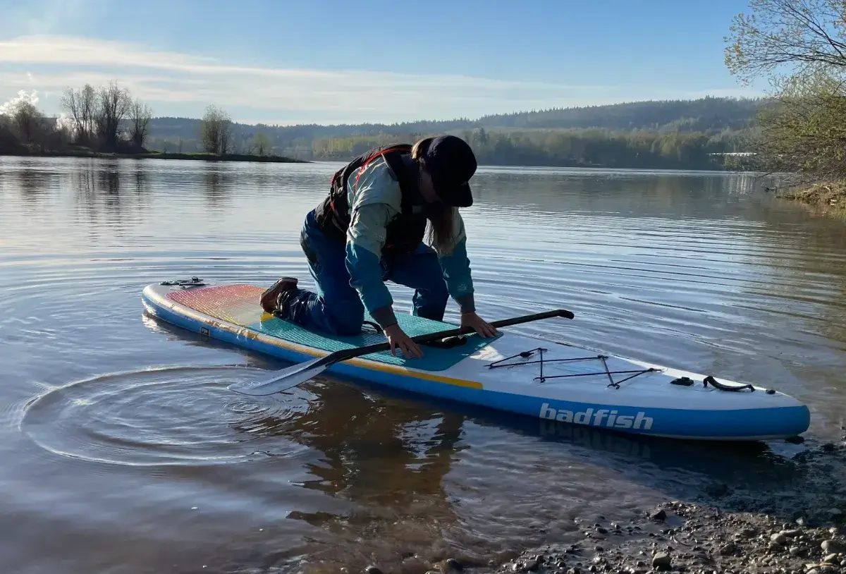 How to Launch and Land a Paddleboard