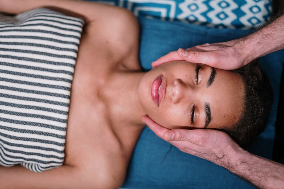How to Massage for Stress Relief: 4 Powerful Techniques