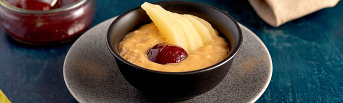 Caramel, pear and blackberry rice pudding