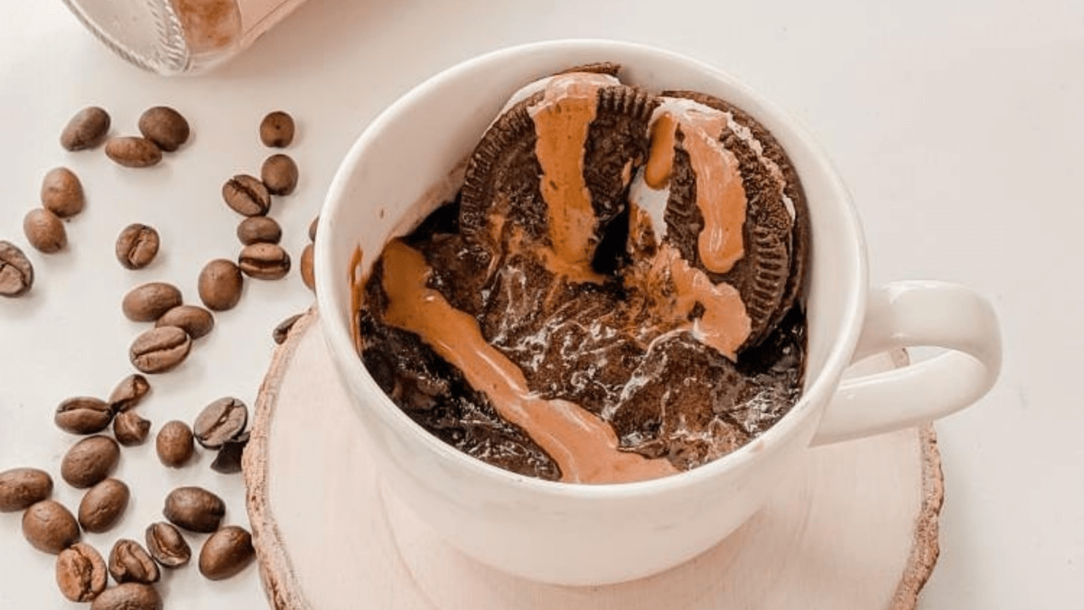 The most delicious hazelnut coffee spread mug cake