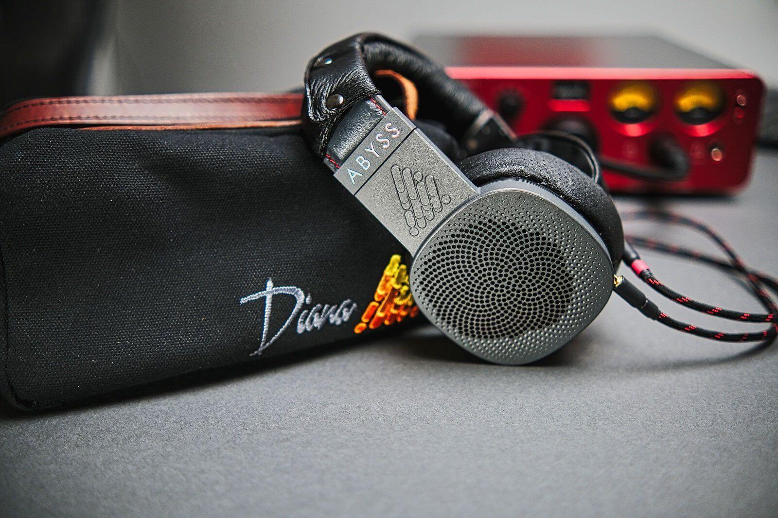 Abyss Diana Phi Review with DMS Pad Mod - Lightweight planar flagship