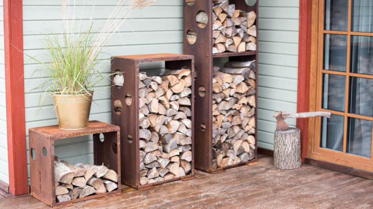 Best Wood For A Firepit