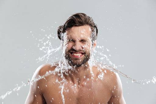 The Importance of Face Cleansers for Men With Beards