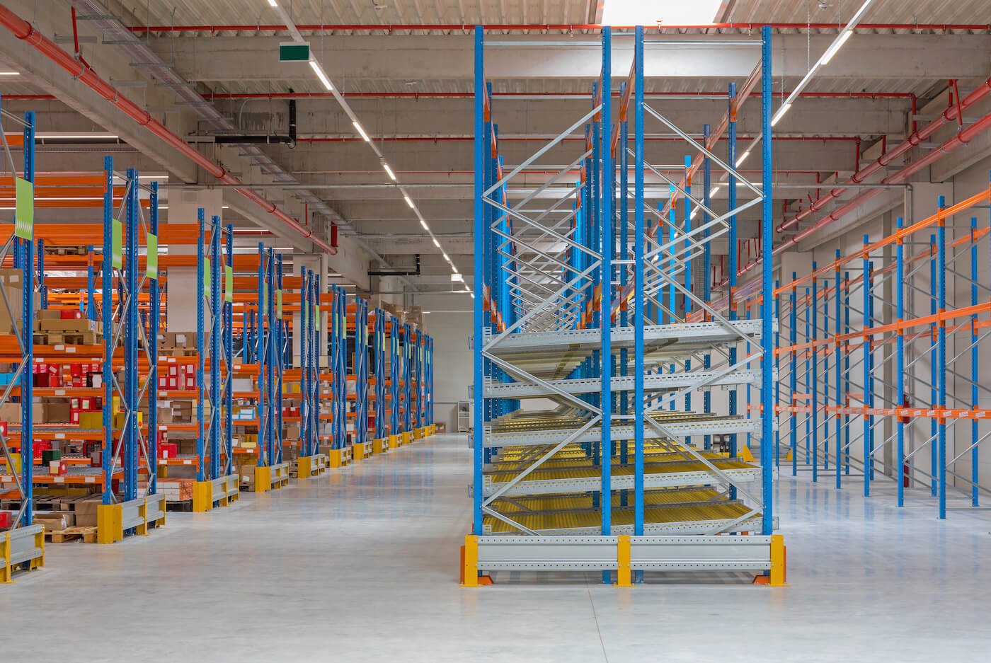 How to Streamline your Warehouse Picking Operation Using Carton Flow