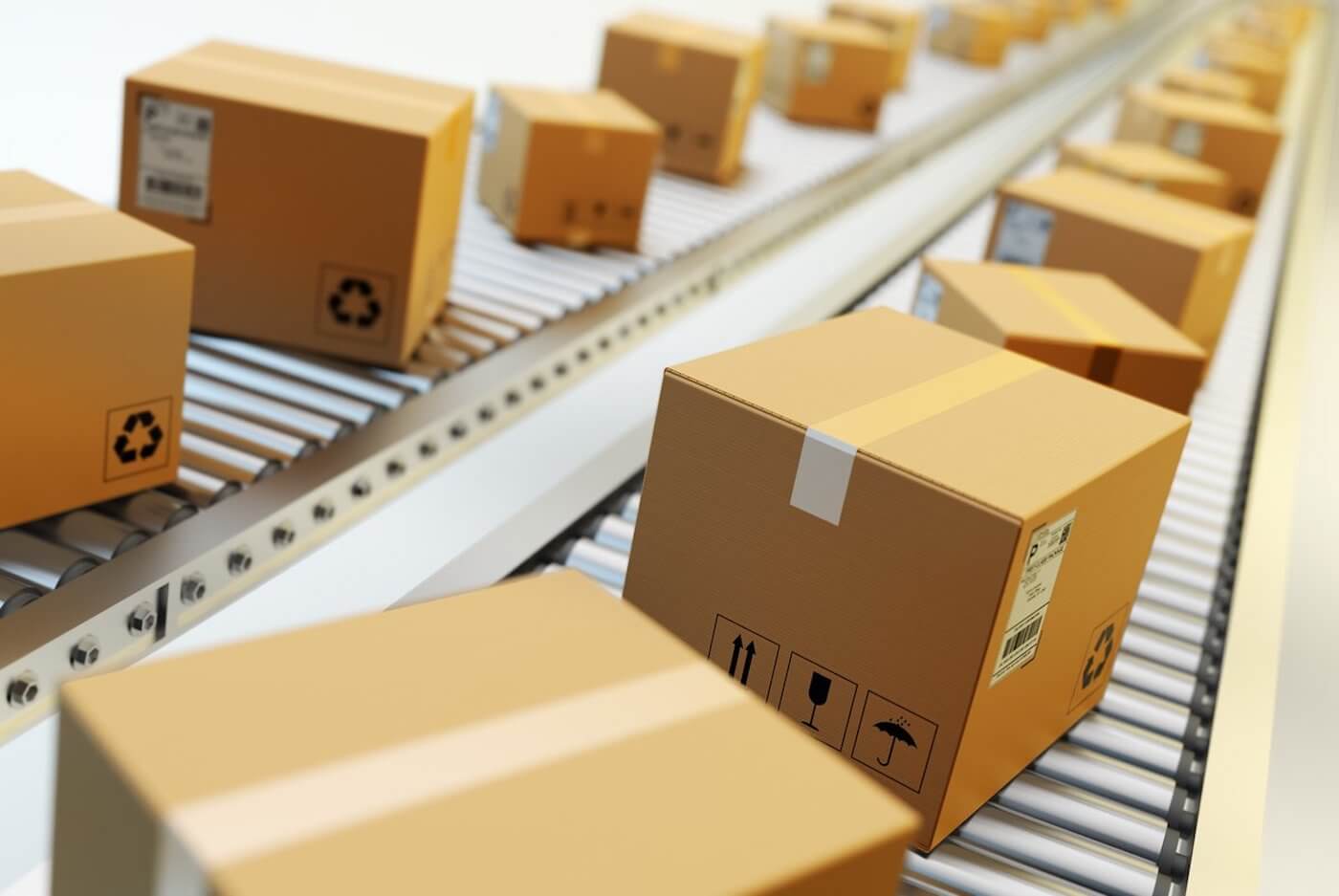 Operating an eCommerce Warehouse: Maximizing Efficiency with the Right Equipment