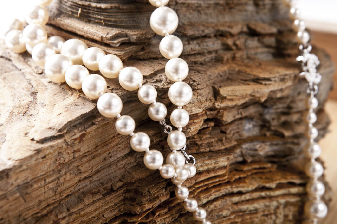 How to Clean Pearls with Sparkle Bright