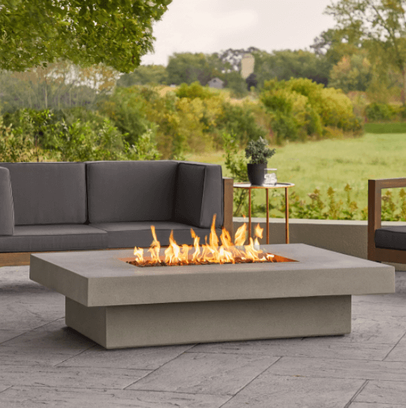 Top 3 Fire Pit Tables For Outdoors