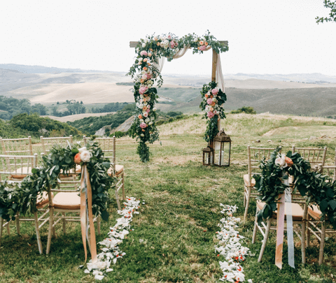 DIY Wedding Decorations: Make Your Wedding a Dream Come True