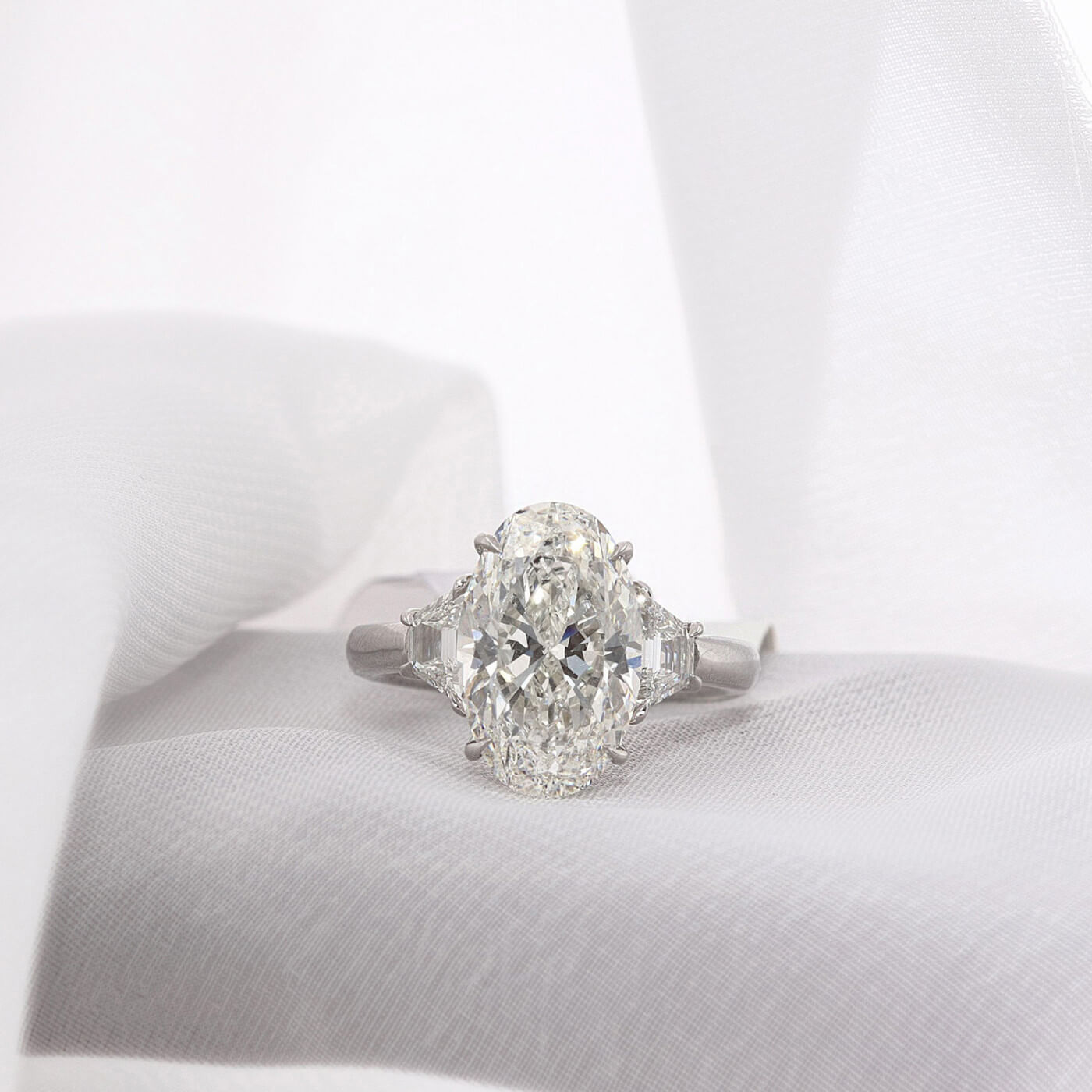 Diamond Guide for Engagement Rings by Skeie's Jewelers