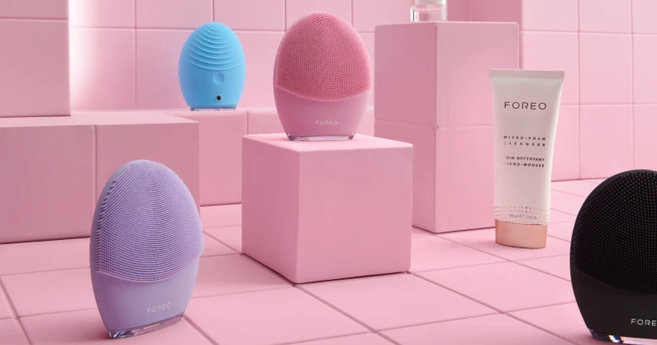 Foreo Luna 3 vs. Luna 4: Which One Should You Choose?