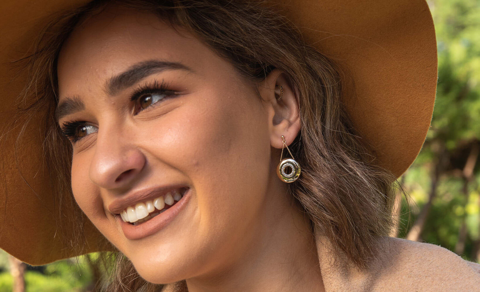 Spring Jewellery Trends To Try As The Weather Heats Up | Oversized Earrings 