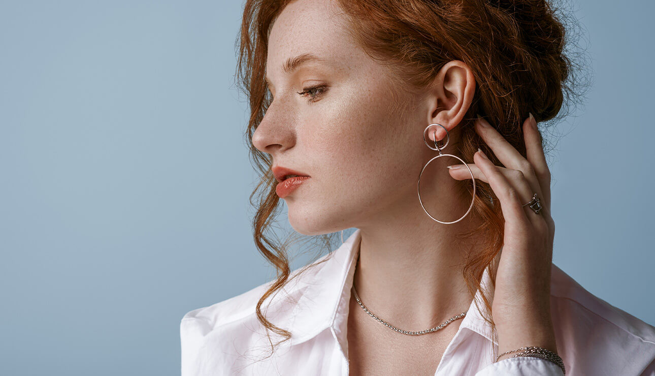 A Guide to Formal Event Jewellery: Hoops