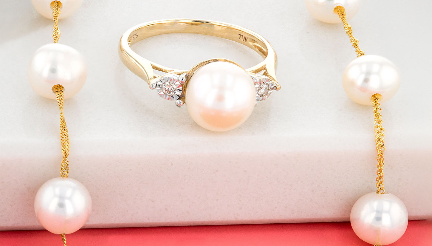 A Roundup of Our Best Pearl Engagement Rings